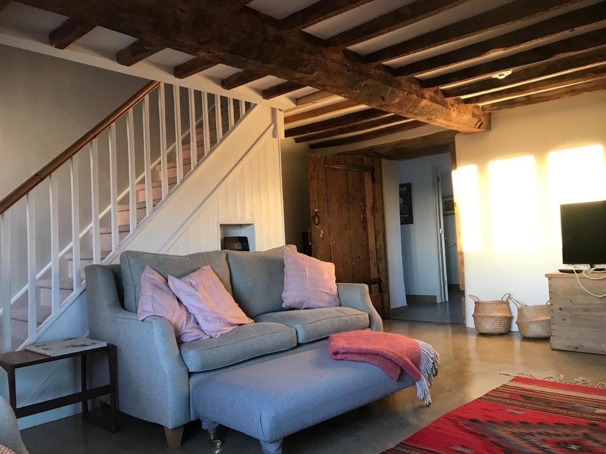 High Cogges Farm Holiday Cottages Witney Exterior photo